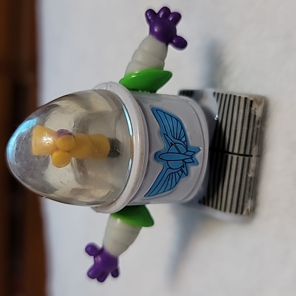 2001 McDonalds Disney's Buzz Lightyear Star Command XR Figure